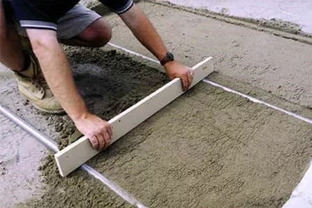 Готовим основание под тротуарную плитку